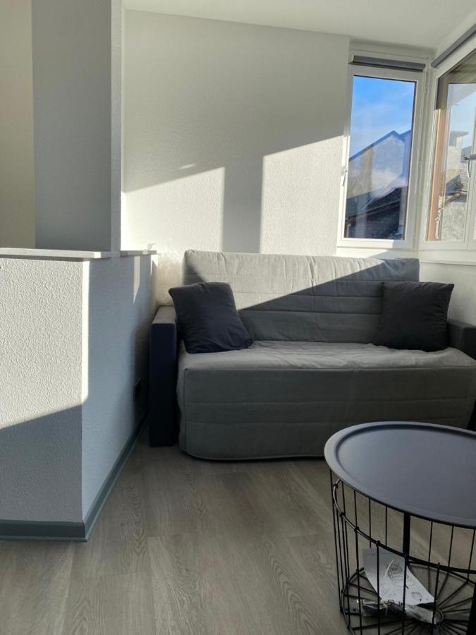 Résidence avec un T3 un T2 et un STUDIO en Centre Ville d Argelès-Gazost Esterno foto
